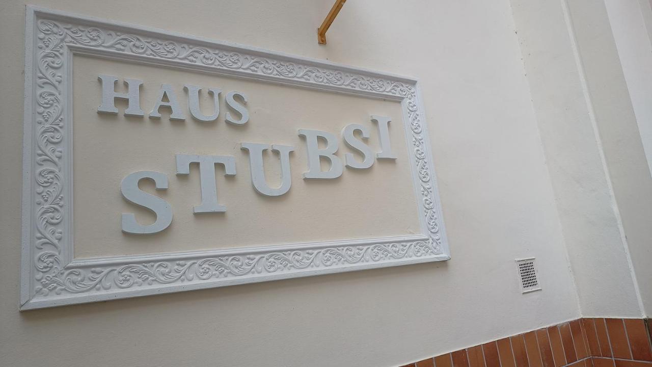 Apartments Stubsi With Colonnade View Karlovy Vary Luaran gambar
