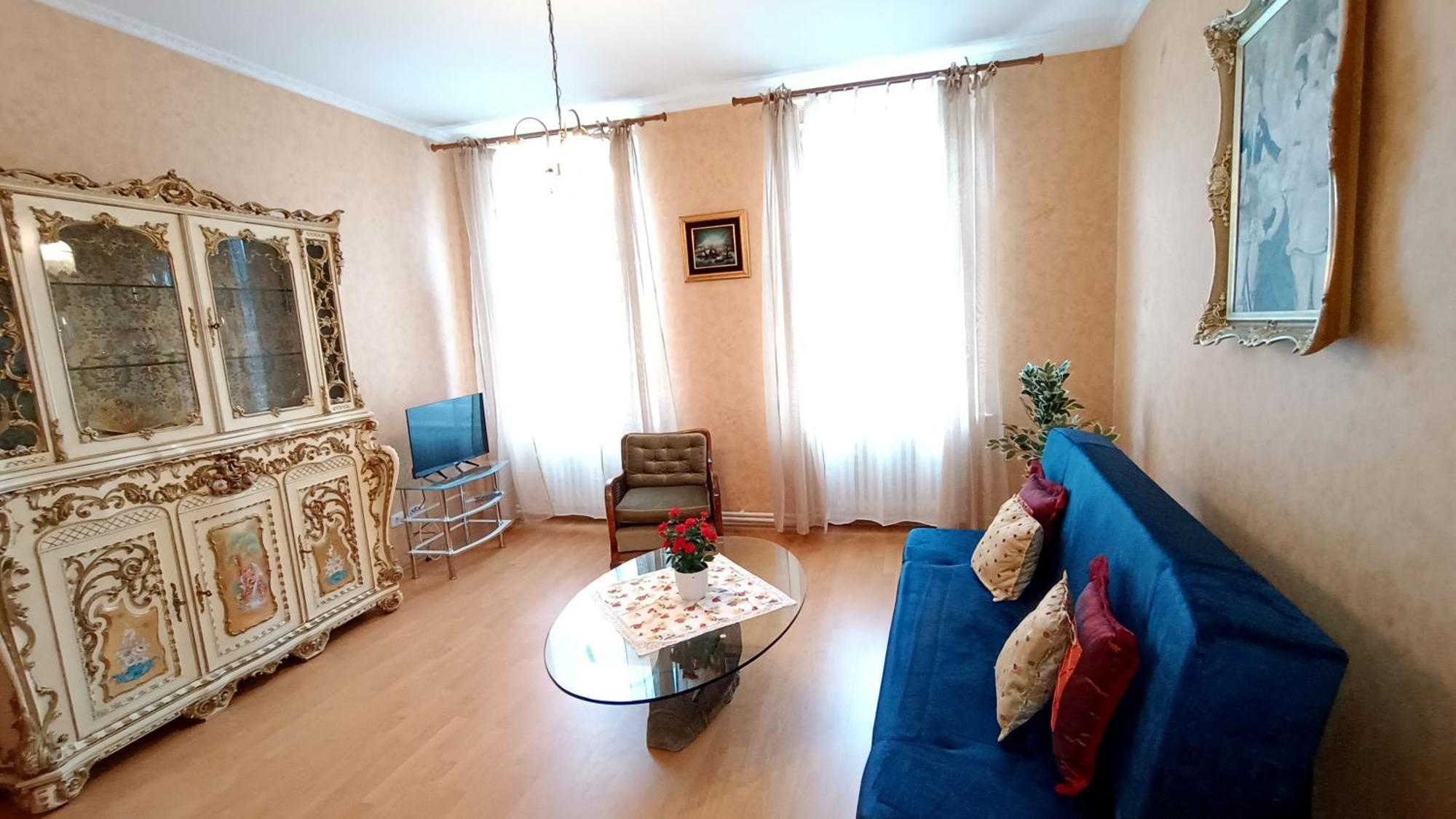 Apartments Stubsi With Colonnade View Karlovy Vary Luaran gambar