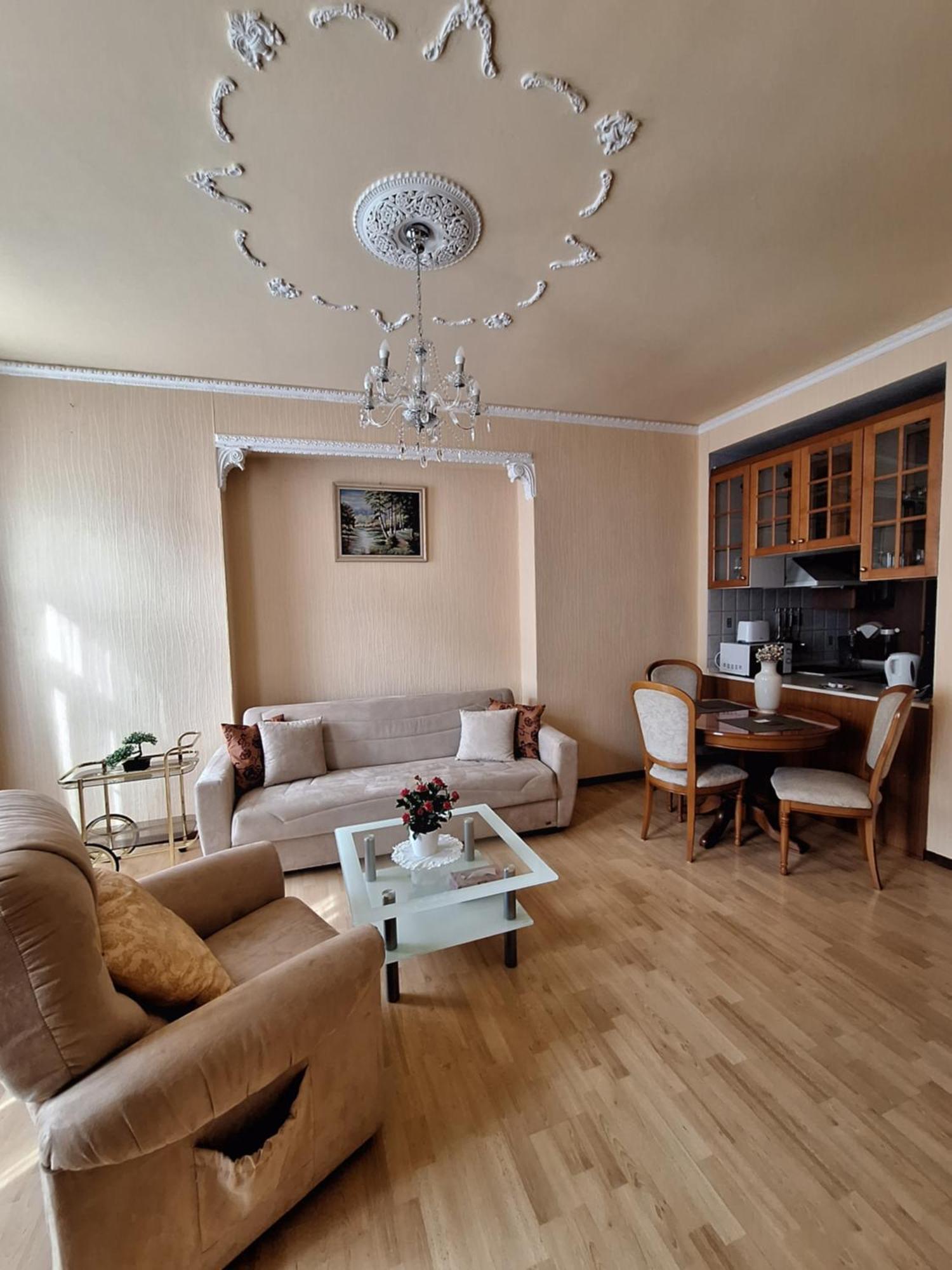 Apartments Stubsi With Colonnade View Karlovy Vary Luaran gambar